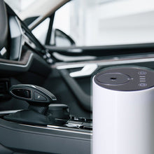 Încarcă imaginea în vizualizatorul Galerie, difuzor aromaterapie alb in masina